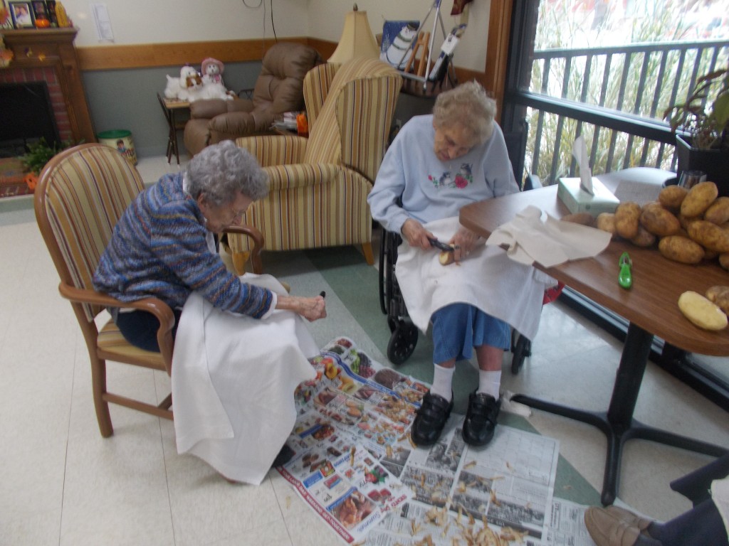 THANKSGIVING IN SERENITY HOUSE. Leonardville Nursing Home